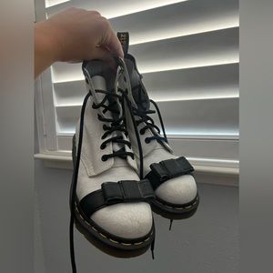 Dr. Martins 1460 women’s white boots with black bow. Size 5